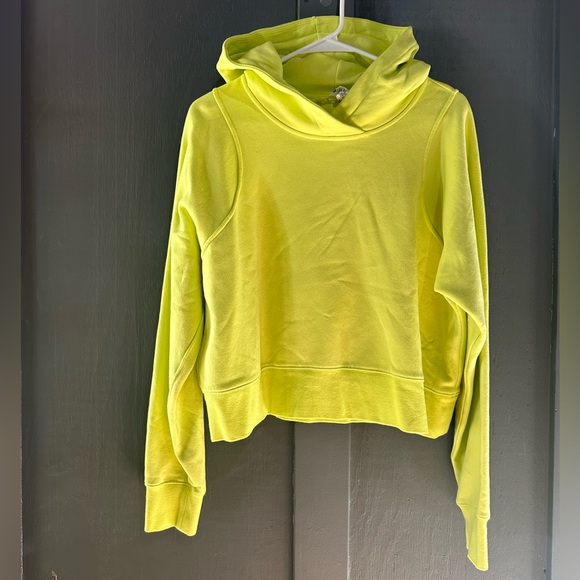 Lululemon Loungeful Cropped Hoodie - 12 - Electric Lemon - Picture 1 of 4